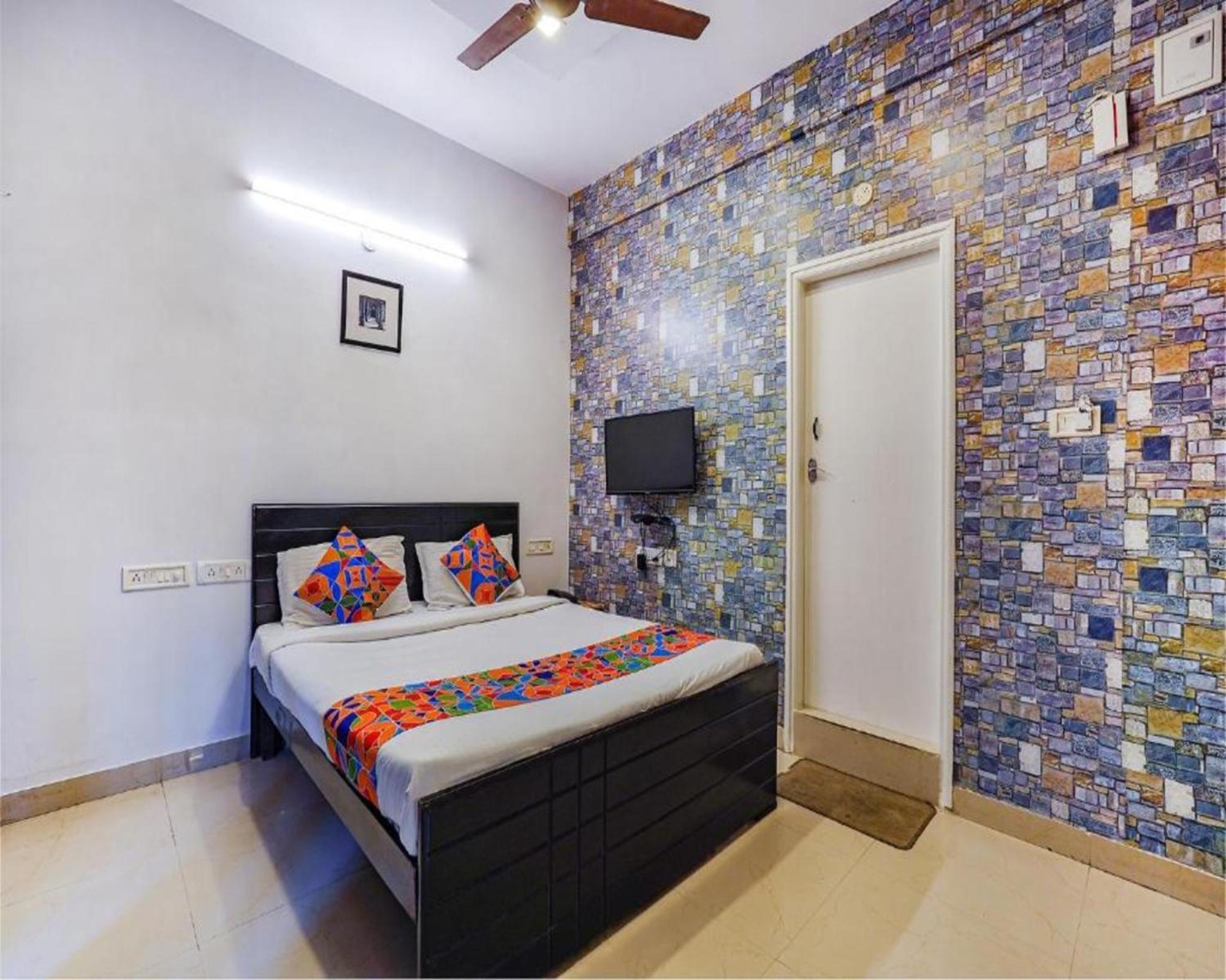 Fabexpress Kings Suites I Bangalore Exterior photo