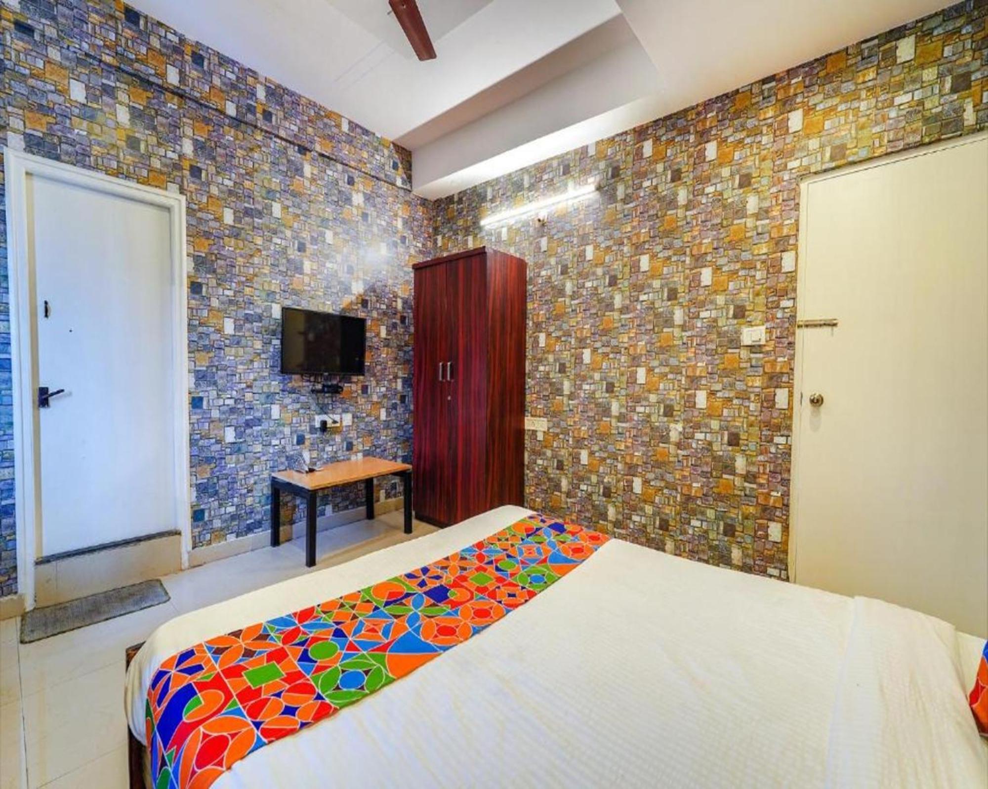 Fabexpress Kings Suites I Bangalore Exterior photo